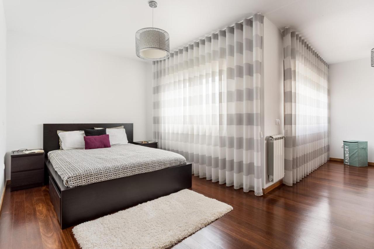 Joivy Sleek House Balcony & 2 Terraces In Porto Apartment Maia  Luaran gambar