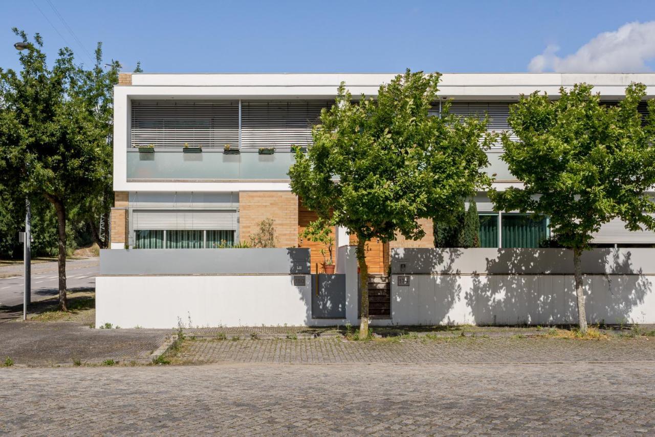 Joivy Sleek House Balcony & 2 Terraces In Porto Apartment Maia  Luaran gambar