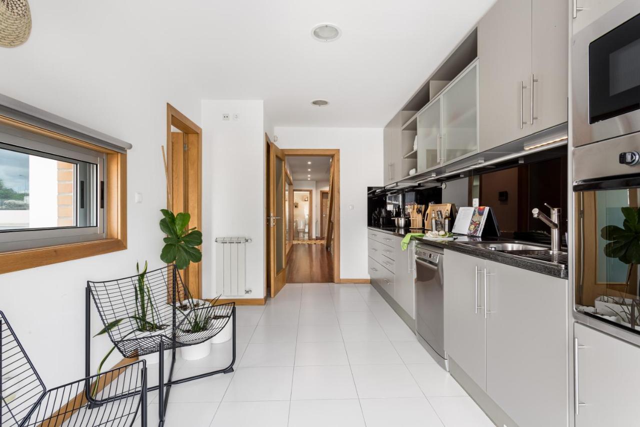 Joivy Sleek House Balcony & 2 Terraces In Porto Apartment Maia  Luaran gambar