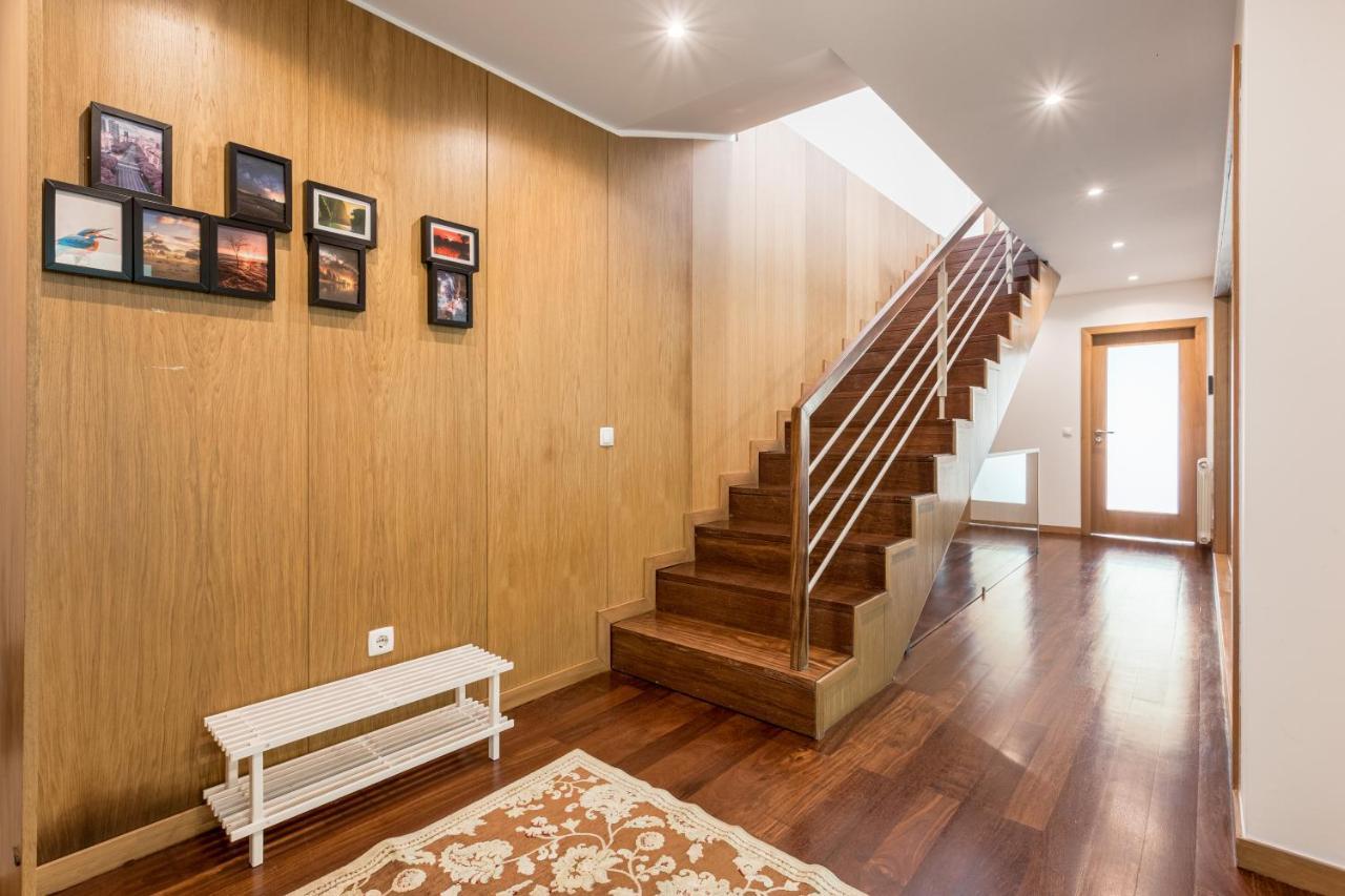 Joivy Sleek House Balcony & 2 Terraces In Porto Apartment Maia  Luaran gambar